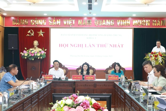 Cán bộ, công chức quận Hai Bà Trưng sẵn sàng cho mô hình phường mới