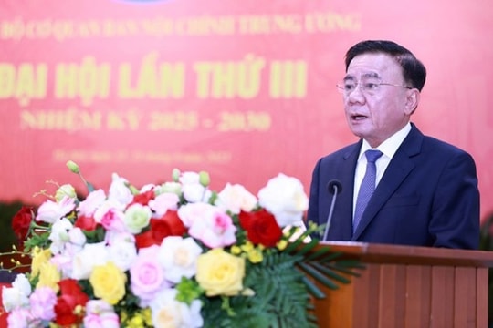 Nghiêm cấm liên hoan, chúc mừng nhận chức khi sáp nhập tỉnh, xã