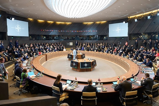 NATO gọi Nga là “mối đe dọa lâu dài”