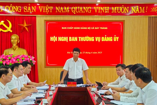 Xã Bát Tràng mới của Gia Lâm vận hành thử nghiệm Ban Thường vụ, Ban Chấp hành Đảng bộ