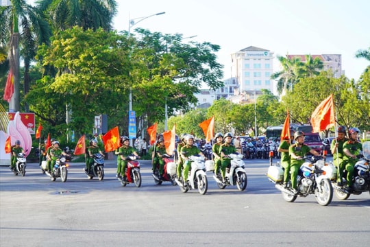 Thành phố Huế diễu hành hưởng ứng Ngày Quốc tế toàn dân phòng chống ma túy 2025