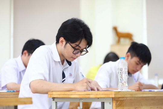 Gợi ý đáp án môn ngữ văn kỳ thi tốt nghiệp THPT