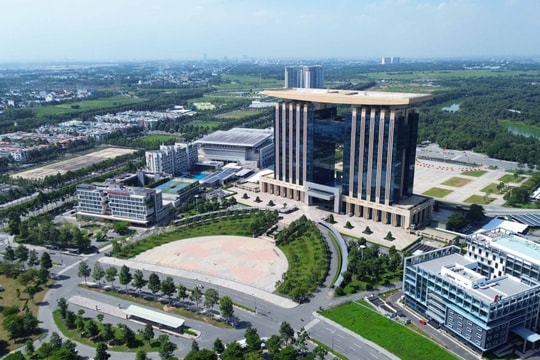 Nhiều cán bộ ở Bình Dương nghỉ việc trước tuổi