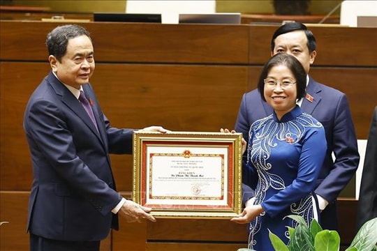 Tổng Bí thư Tô Lâm dự Lễ trao Bằng khen của Ủy ban Thường vụ Quốc hội