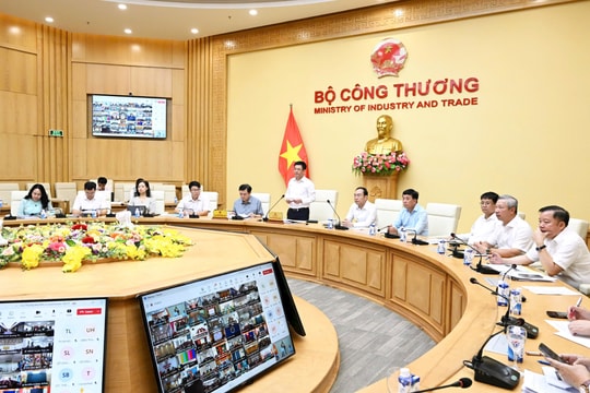 Bộ Công Thương lập đường dây nóng hỗ trợ địa phương triển khai phân cấp, phân quyền