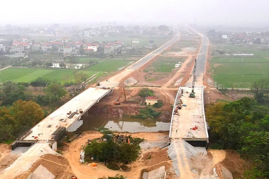 Triển khai Luật Thủ đô năm 2024 vào cuộc sống Khẳng định vai trò động lực thúc đẩy phát triển vùng
