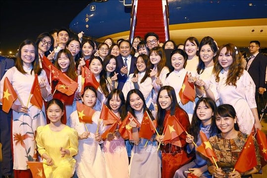 Thủ tướng Phạm Minh Chính về tới Hà Nội, kết thúc tốt đẹp chuyến công tác tại Trung Quốc