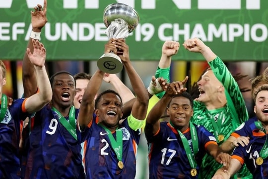 U19 Hà Lan lần đầu tiên vô địch châu Âu sau chiến thắng kịch tính trước Tây Ban Nha