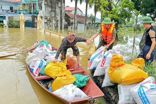 Hà Nội: Tuyệt đối không để gián đoạn trong ứng phó thiên tai