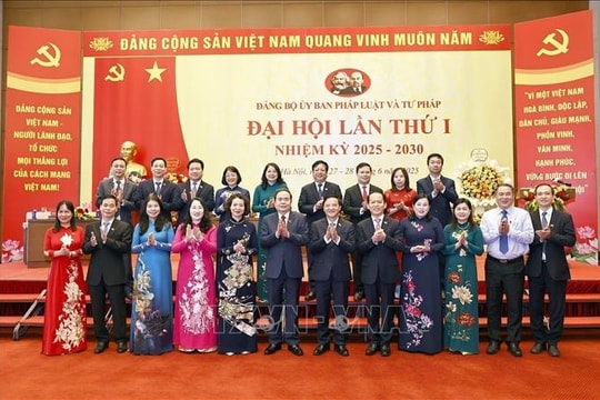 Chủ tịch Quốc hội: Tiếp tục phát huy hiệu quả chủ trương đổi mới tư duy trong xây dựng pháp luật