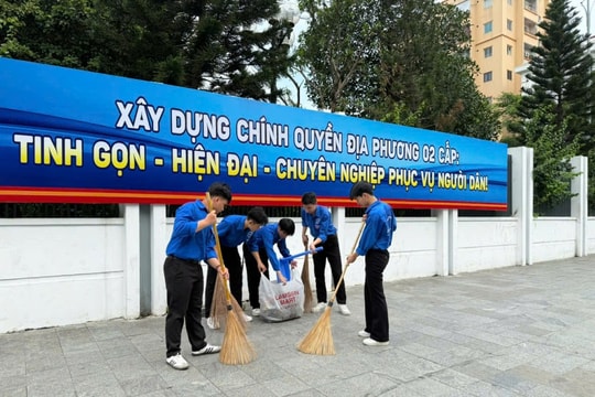 Làm đẹp phố phường, sẵn sàng chào đón ngày hội lớn