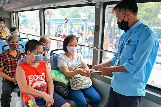 [Podcast] Hà Nội áp dụng vé liên thông xe buýt - Metro