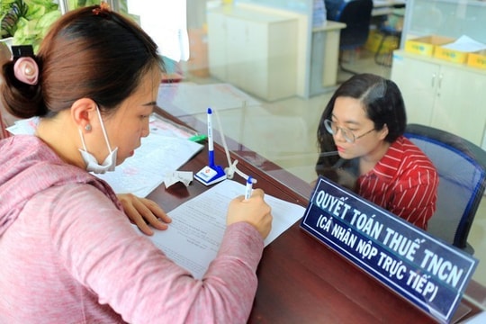 Chi tiêu từ thu nhập không tích lũy được "đồng" nào vẫn phải đóng Thuế TNCN: Bất cập từ thực tiễn cuộc sống