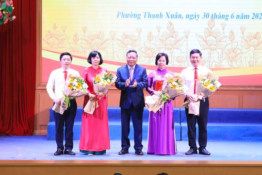 Đồng chí Bùi Huyền Mai giữ chức Bí thư Đảng ủy phường Thanh Xuân