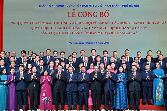 Chủ tịch nước Lương Cường dự lễ công bố sắp xếp đơn vị hành chính tại Hà Nội
