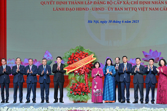 Chủ tịch nước Lương Cường dự lễ công bố sắp xếp đơn vị hành chính tại Hà Nội