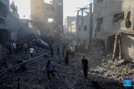 Israel đẩy mạnh không kích Gaza ngay trước đàm phán tại Mỹ