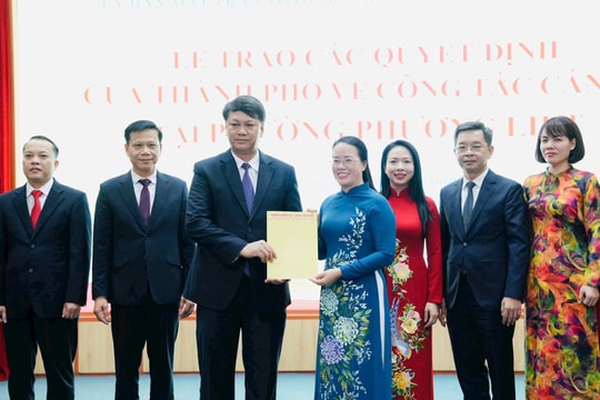 Đồng chí Nguyễn Minh Tiến giữ chức Bí thư Đảng ủy phường Phương Liệt