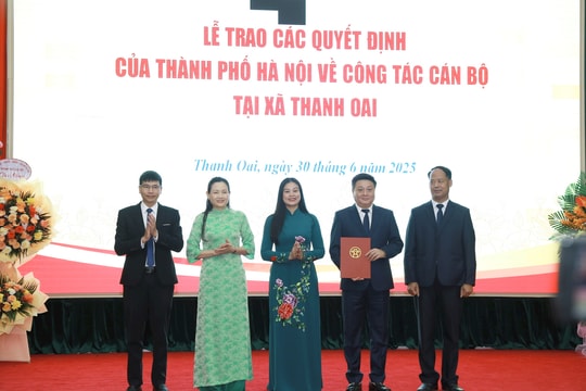 Đồng chí Bùi Hoàng Phan giữ chức Bí thư Đảng ủy, Chủ tịch HĐND xã Thanh Oai