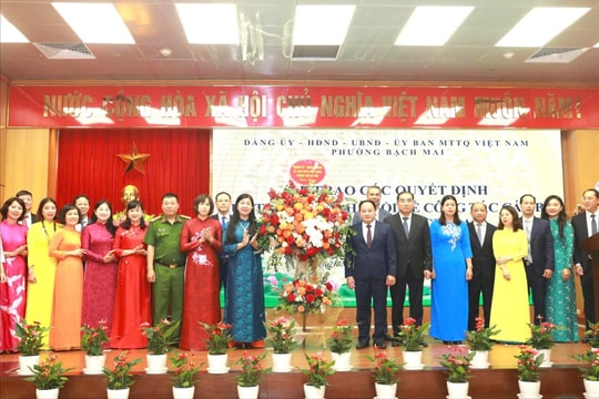Đồng chí Trần Quyết Thắng là Bí thư Đảng ủy, Chủ tịch HĐND phường Bạch Mai