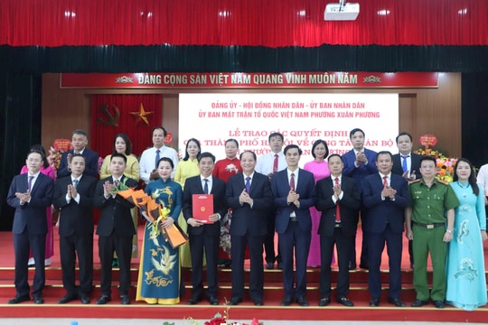 Đồng chí Lâm Quang Thao là Bí thư Đảng ủy phường Xuân Phương