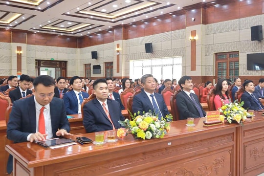 Công bố Quyết định thành lập 3 xã: Phúc Thọ, Phúc Lộc, Hát Môn