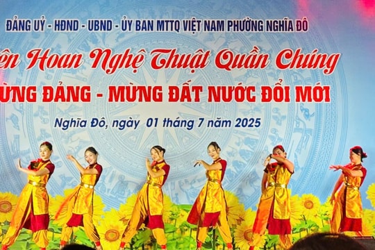 Phường Nghĩa Đô liên hoan văn nghệ mừng Đảng, mừng đất nước đổi mới