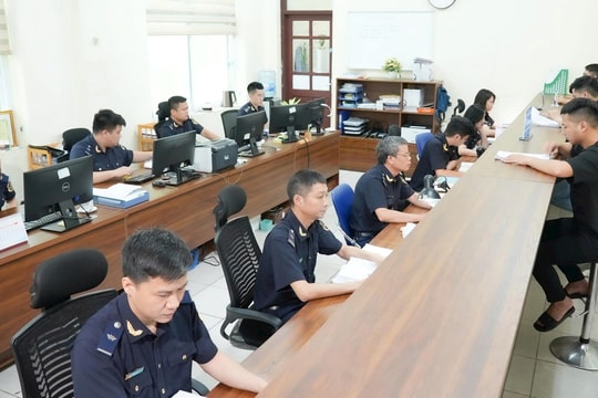 Giải quyết 50.300 tờ khai hải quan trong ngày đầu chính quyền địa phương hai cấp hoạt động