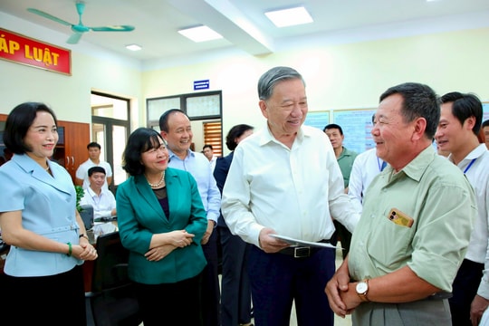 Tổng Bí thư Tô Lâm thăm, kiểm tra hoạt động chính quyền địa phương hai cấp tại Hà Nội