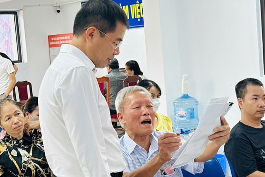 Ô Diên tổ chức thành công kỳ họp thứ nhất HĐND xã nhiệm kỳ 2021-2026