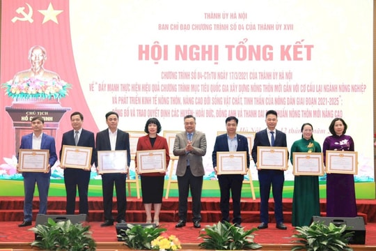 Báo chí “mở đường”, nông thôn đổi thay