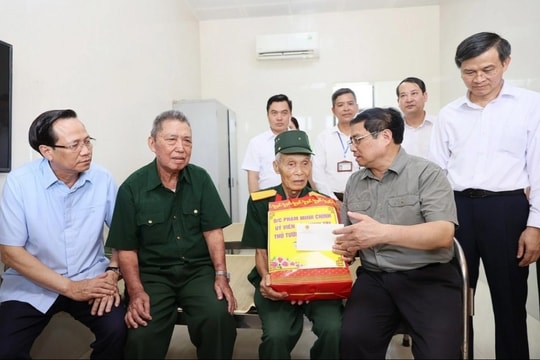 Nhân dịp kỷ niệm 78 năm Ngày Thương binh - Liệt sĩ Thủ tướng yêu cầu chăm lo tốt đời sống người có công với cách mạng