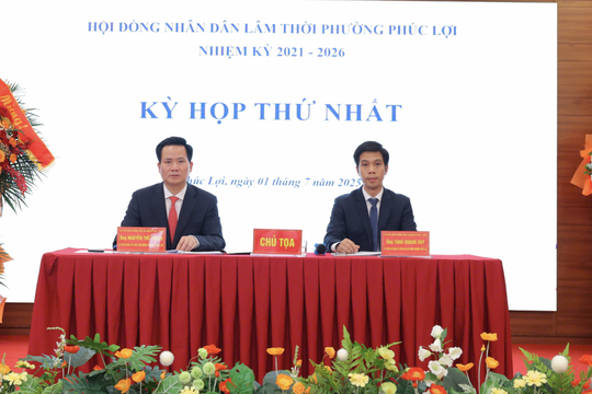 Phường Phúc Lợi kiện toàn tổ chức, vận hành bộ máy mới