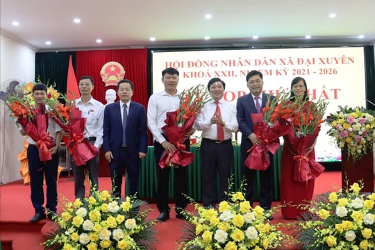 HĐND xã Đại Xuyên kiện toàn bộ máy chính quyền