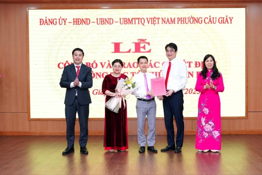 Phường Cầu Giấy: Đặt yêu cầu cao đối với công tác điều hành, phục vụ nhân dân