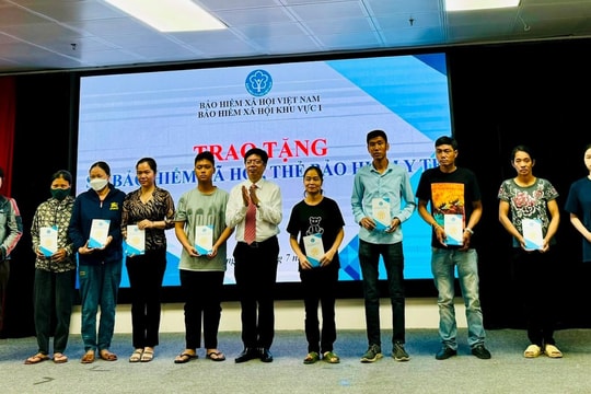 Nhiều thông tin thiết thực tại Ngày hội tuyên truyền tư vấn, giải đáp chính sách BHXH, BHYT