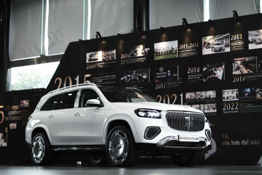 Mercedes-Benz - 30 năm không ngừng nâng tầm trải nghiệm khách hàng