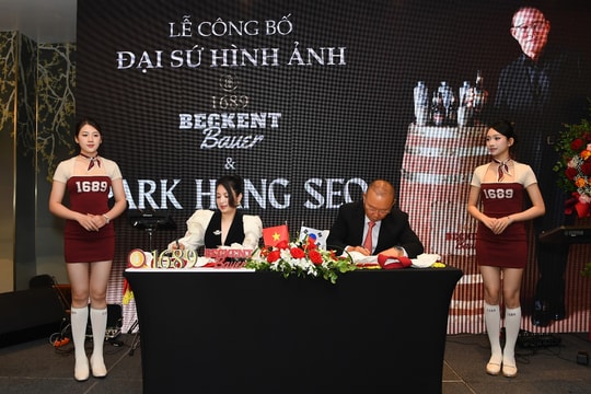 HLV Park Hang Seo chính thức trở thành Đại sứ hình ảnh của thương hiệu bia thủ công 1689 BECKENT BAUER tại Việt Nam