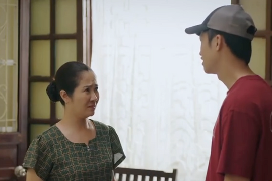 “Dịu dàng màu nắng” tập 22: Phong “nổi loạn”, thẳng thắn chỉ trích cách điều hành cũ