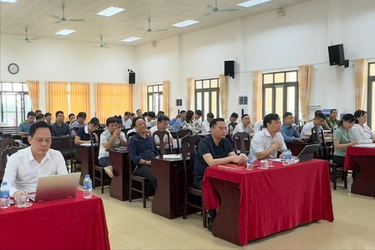 Xã Tam Hưng t riển khai kế hoạch tổ chức Đại hội các tổ chức cơ sở đảng trực thuộc