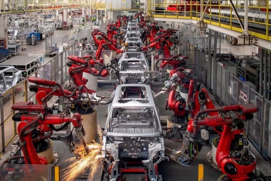 Hà Nội dẫn đầu cả nước về thu hút FDI, nửa đầu năm 2025 đạt gần 3,7 tỷ USD