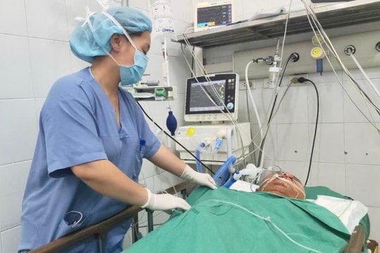 Vượt qua cơn nguy kịch nhờ những tấm lòng nhân ái