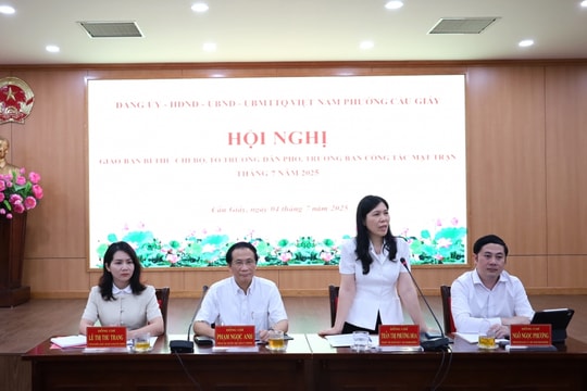 Phường Cầu Giấy: Tháo gỡ nhiều vướng mắc của người dân sau sáp nhập