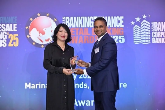 Vietcombank nhận cú đúp giải thưởng Quản trị rủi ro từ Asian Banking & Finance