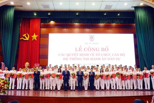 Bộ Tư pháp công bố các quyết định về công tác tổ chức hệ thống Thi hành án dân sự