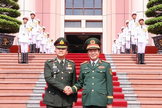 Tư lệnh Lực lượng Quốc phòng Thái Lan thăm chính thức Việt Nam