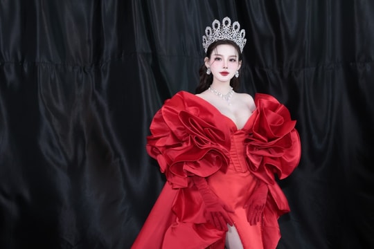Kiều Vũ được Nguyễn Minh Tuấn "chọn mặt gửi vàng" kết màn show diễn