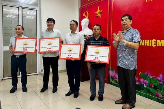 Trao thưởng các Câu lạc bộ Taekwondo đạt thành tích xuất sắc
