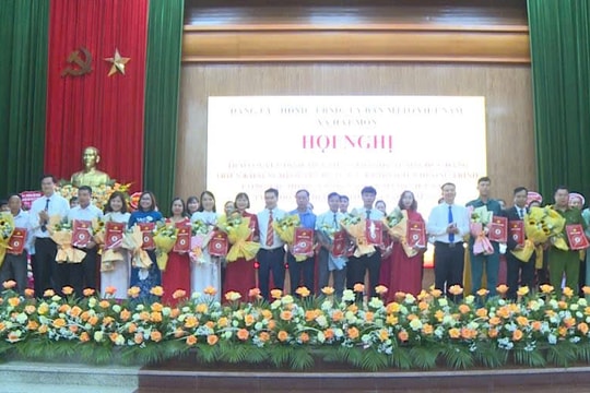 Xã Hát Môn phát động thi đua 6 tháng cuối năm 2025