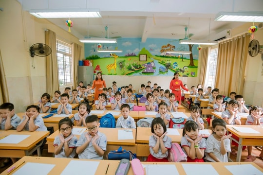 Hỗ trợ bữa ăn bán trú cho học sinh: Chính sách nhân văn, giảm gánh nặng kinh tế cho phụ huynh